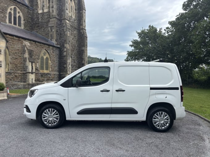 2025 Vauxhall Combo