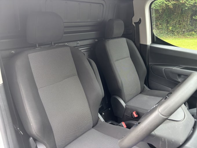2025 Vauxhall Combo