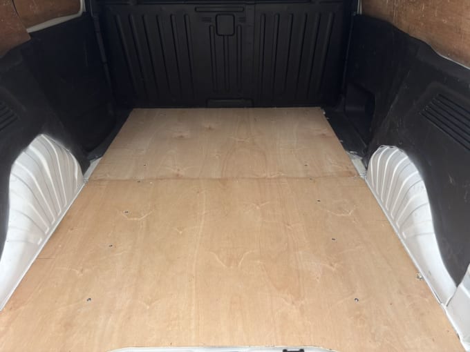 2025 Vauxhall Combo