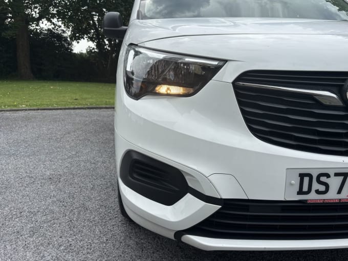 2025 Vauxhall Combo