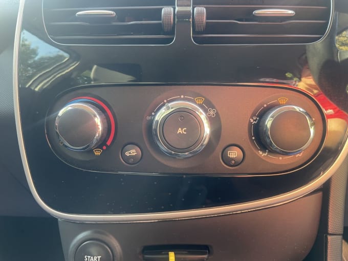 2025 Renault Clio