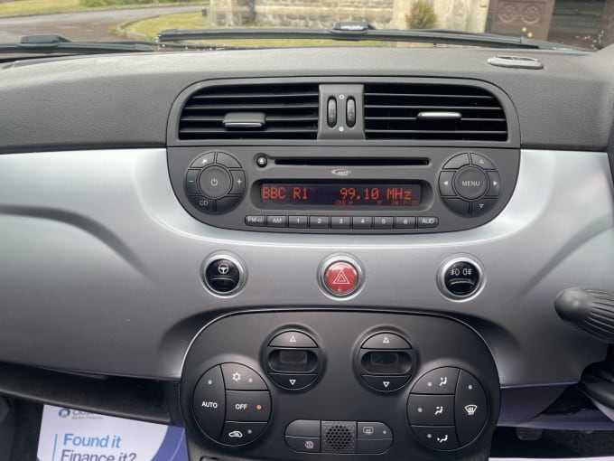 2025 Fiat 500c