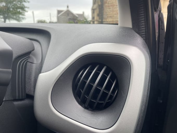 2025 Citroen C1