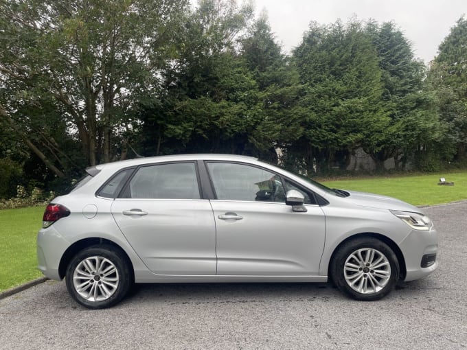 2025 Citroen C4