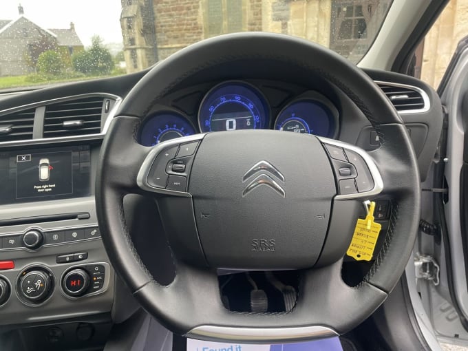 2025 Citroen C4