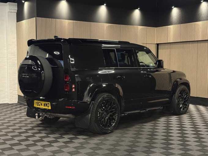 2024 Land Rover Defender 110