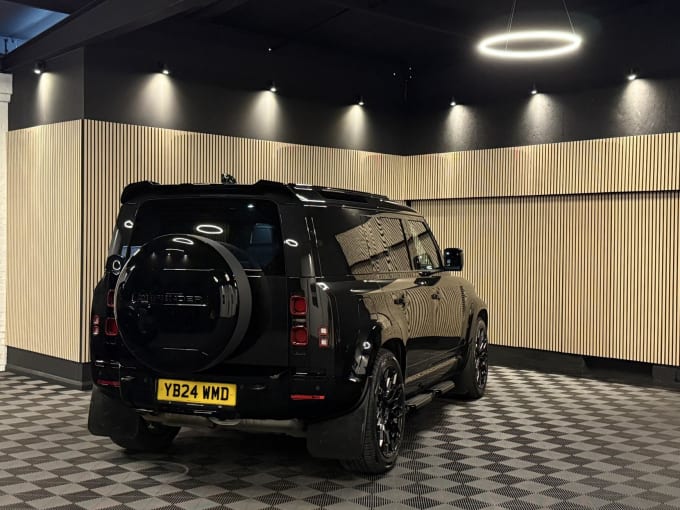 2024 Land Rover Defender 110
