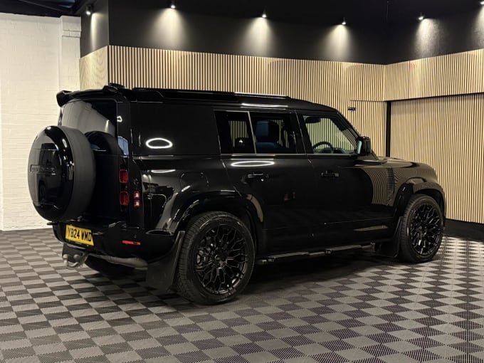 2024 Land Rover Defender 110