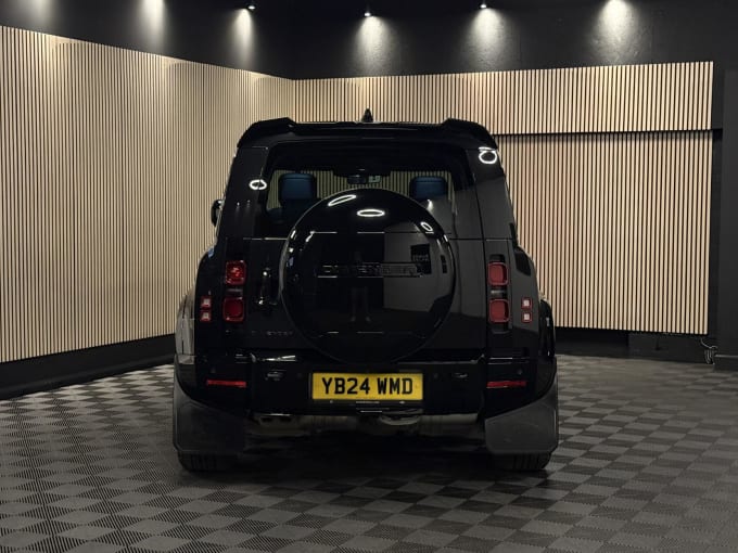 2024 Land Rover Defender 110
