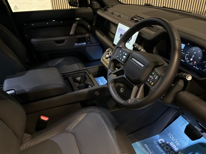 2024 Land Rover Defender 110