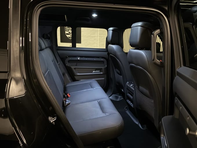 2024 Land Rover Defender 110