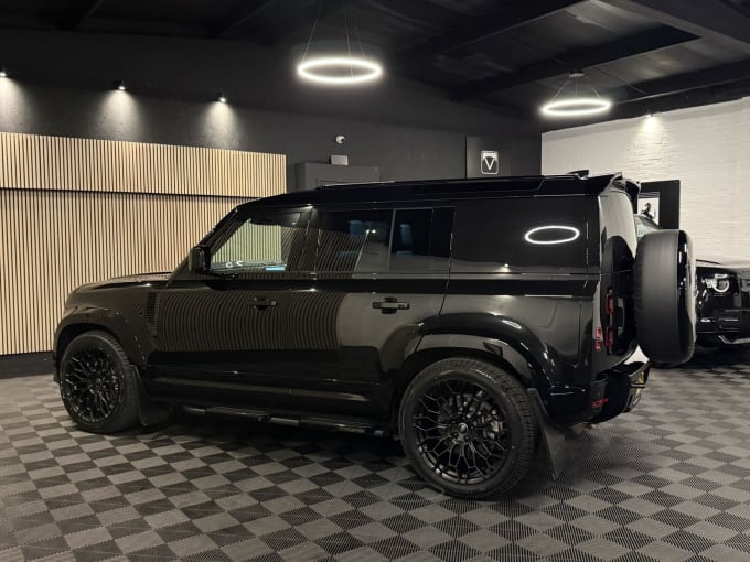 2024 Land Rover Defender 110