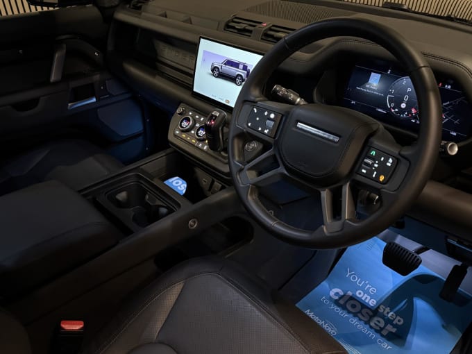 2024 Land Rover Defender 110