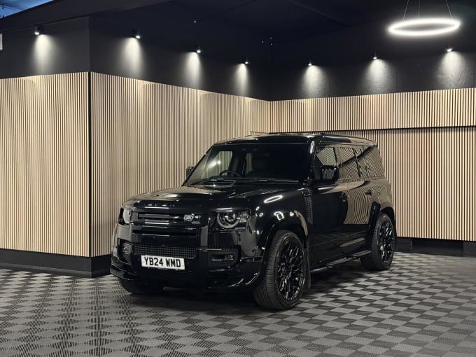 2024 Land Rover Defender 110