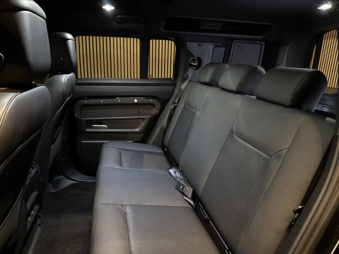 2024 Land Rover Defender 110