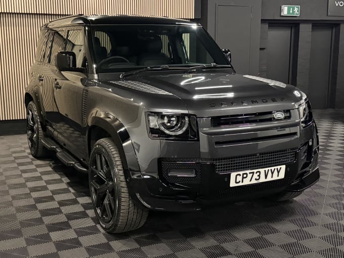 2024 Land Rover Defender 110