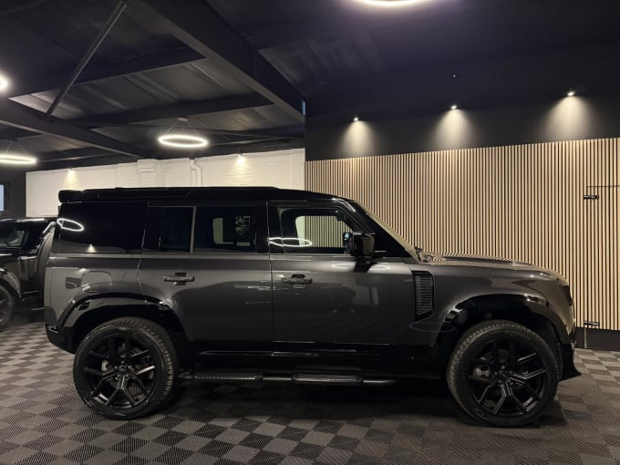 2024 Land Rover Defender 110