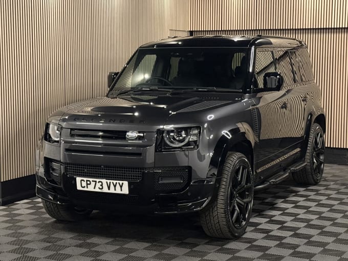 2024 Land Rover Defender 110