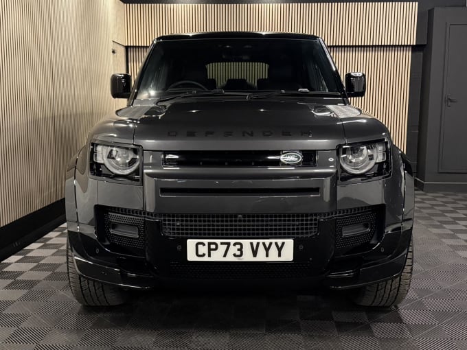 2024 Land Rover Defender 110