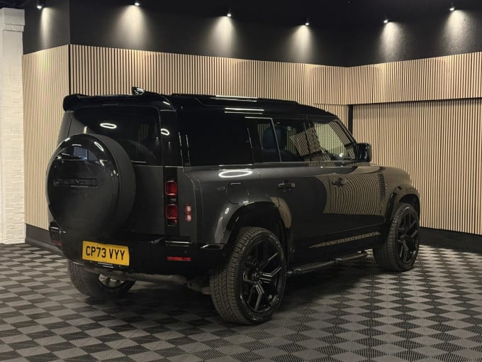 2024 Land Rover Defender 110