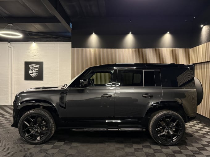2024 Land Rover Defender 110