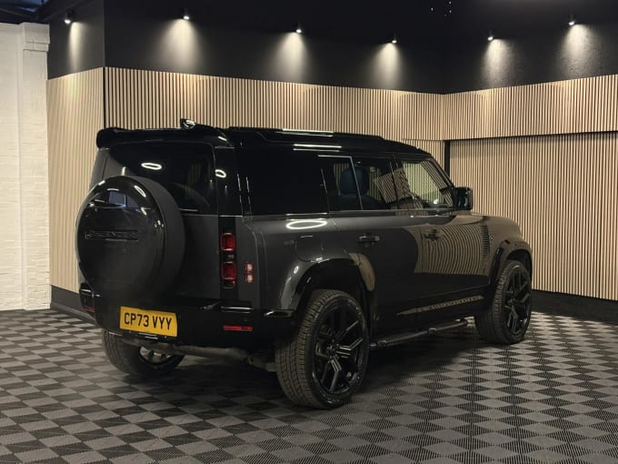 2024 Land Rover Defender 110