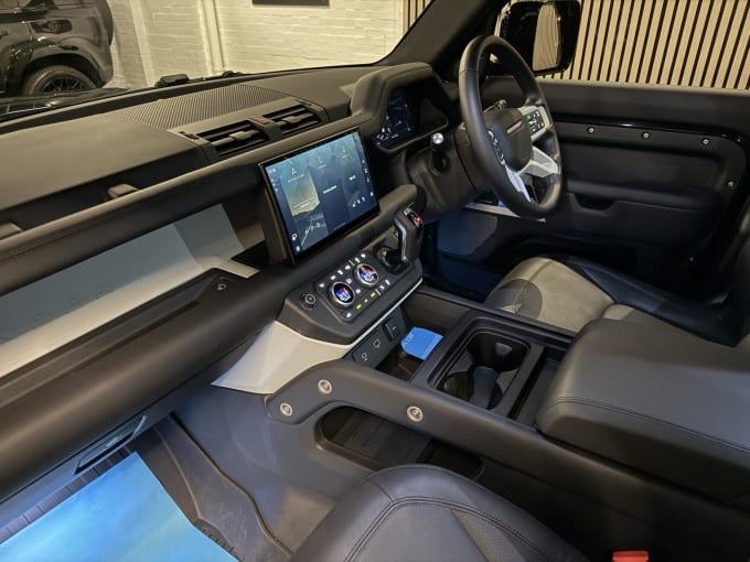 2023 Land Rover Defender 110