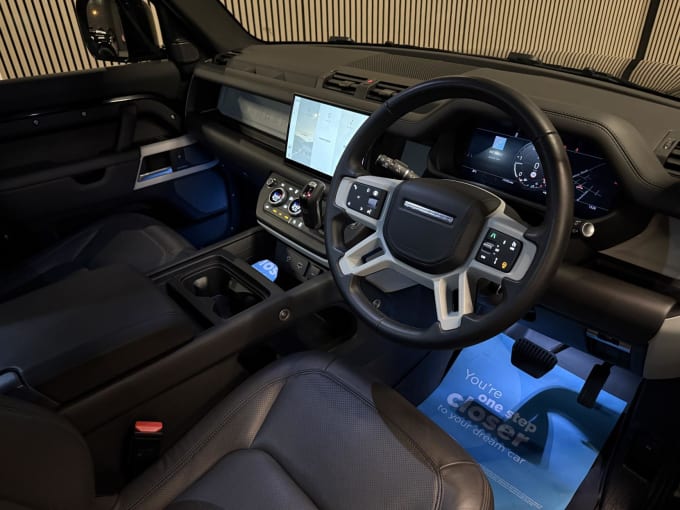 2023 Land Rover Defender 110
