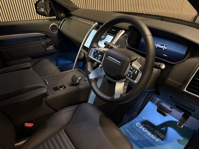 2025 Land Rover Discovery
