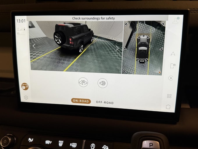 2025 Land Rover Defender 90