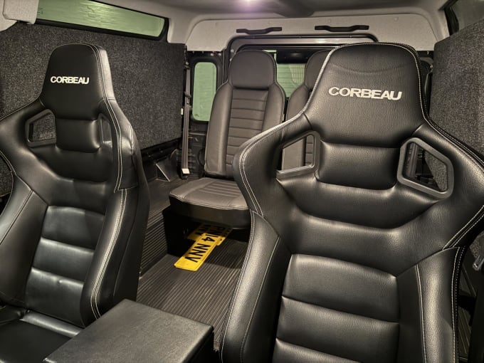 2014 Land Rover Defender 90