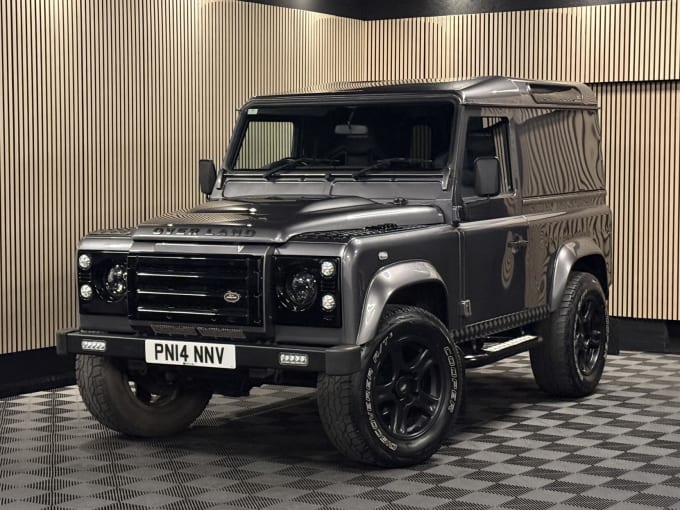 2014 Land Rover Defender 90