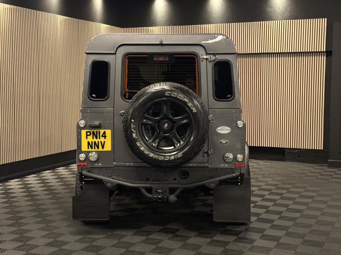 2014 Land Rover Defender 90