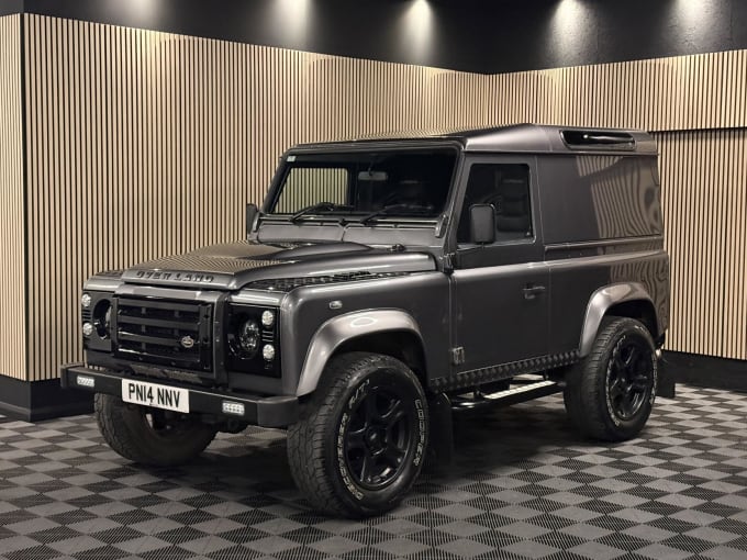 2014 Land Rover Defender 90