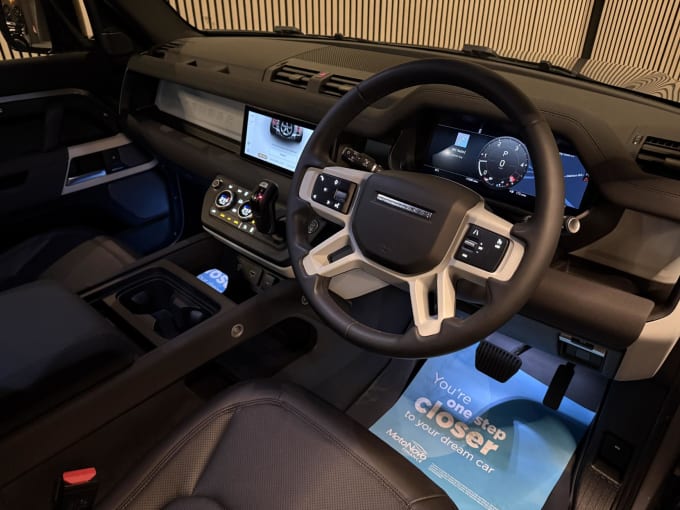 2022 Land Rover Defender 110