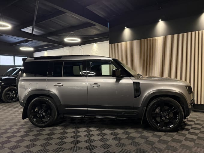 2022 Land Rover Defender 110