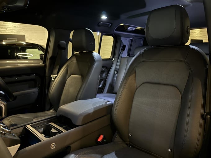 2022 Land Rover Defender 110