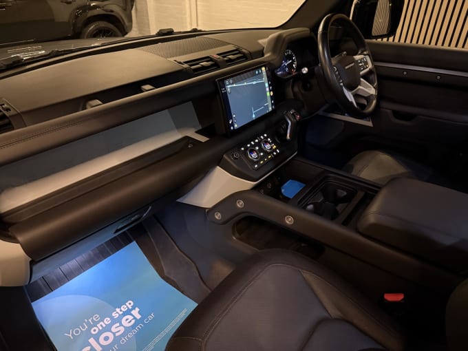 2023 Land Rover Defender 110