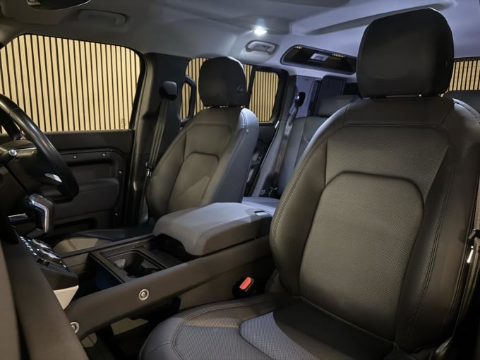 2022 Land Rover Defender 110