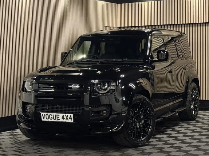 2025 Land Rover Defender 110