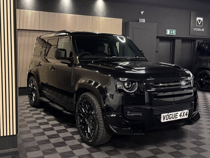 2025 Land Rover Defender 110