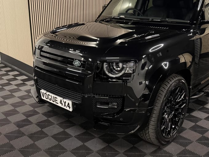 2025 Land Rover Defender 110