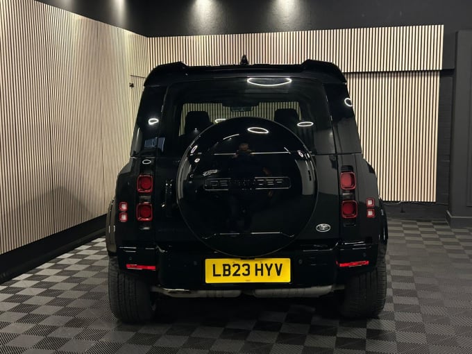 2023 Land Rover Defender 110