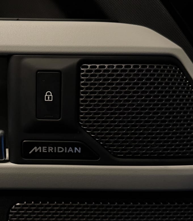 2023 Land Rover Defender 110