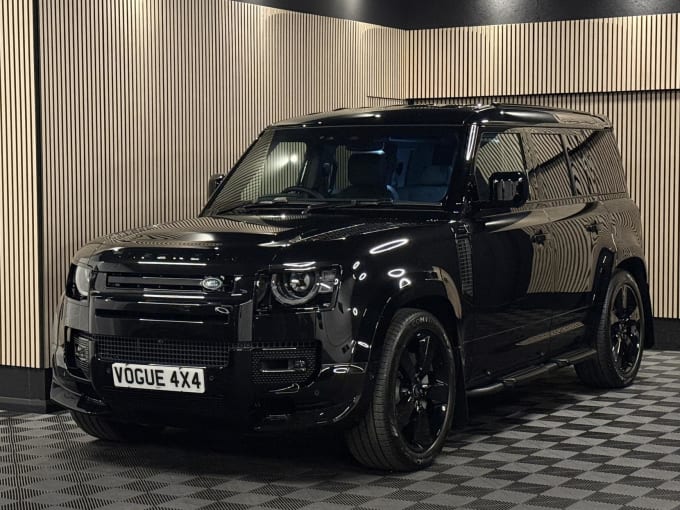 2025 Land Rover Defender 110