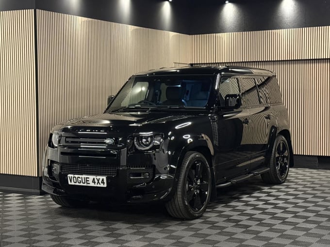 2025 Land Rover Defender 110