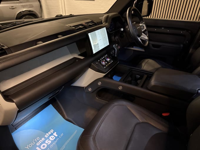2023 Land Rover Defender 110