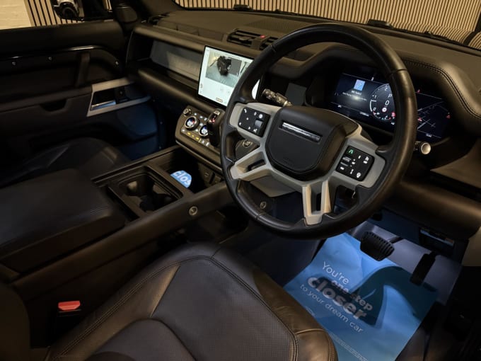 2023 Land Rover Defender 110