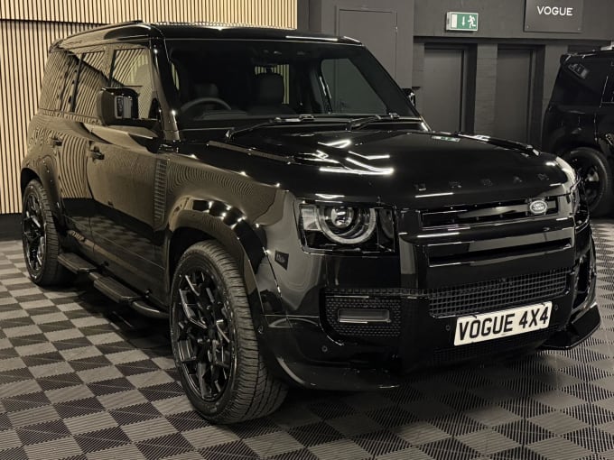 2025 Land Rover Defender 110