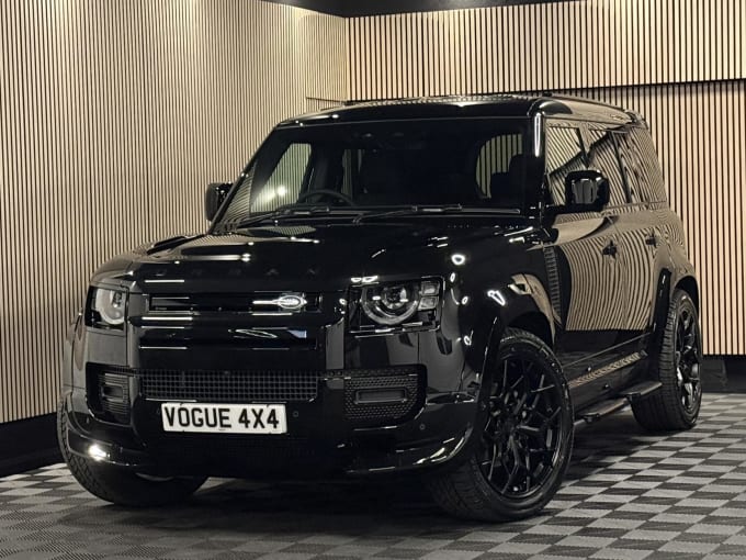 2025 Land Rover Defender 110